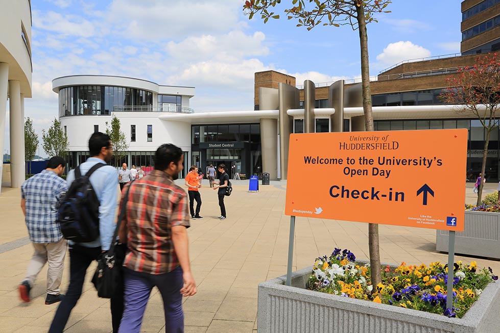 Study a degree at Huddersfield Business School, University